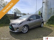 Toyota Yaris - 1.5 Hybrid Dynamic LED NAVI CAMERA CRUISE SPORT