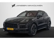 Porsche Cayenne - 3.0 E-Hybrid SOH 99% Sport Chrono Panoramadak SportDesign Sp