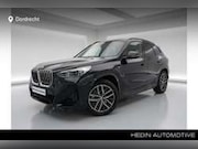 BMW X1 - xDrive25e | Panorama | 18" | Camera | Comfort Acce