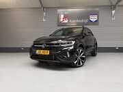 Volkswagen T-Roc - 1.5 TSI R-LINE BLACK/PANO/19 INCH/IQ DRIVE/IQ LIGHT/EL A KLE