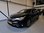 Toyota Avensis - 1.8 VVT-i Dealeronderhouden Automaat Trekhaak
