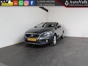 Volvo V40 - Cross Country 1.6 T4 Momentum