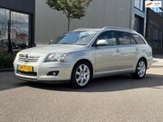 Toyota Avensis - 2.0 VVTi Executive Export