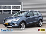Ford Kuga - 1.5 ECOB. TITANIUM / PDC / TREKHAAK / STOELVERWARMING