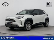 Toyota Yaris Cross - 1.5 Hybrid GR Sport Stoelverwarming | Climate Control | Spor