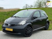 Toyota Aygo - 1.0 AUTOMAAT / 5-DRS / NAP / APK / NETTE AUTO