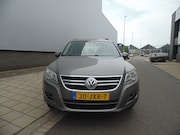 Volkswagen Tiguan - 1.4 TSI Comfort&Design Met airco navi trekhaak