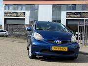 Toyota Aygo - 1.0-12V nap apk airco toerenteller nieuwe koppeling