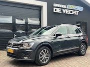 Volkswagen Tiguan - 1.5 TSI Comfortline Business Navi/Carplay/Trekhaak