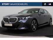 BMW i5 - eDrive40 M Sport / Panoramadak / Trekhaak / Parking Assistan