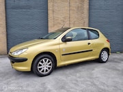 Peugeot 206 - 1.1 X-Design lange apk trekhaak