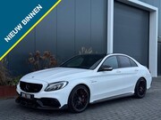 Mercedes-Benz C-klasse - 63 AMG | Downpipe | Carbon Bodykit