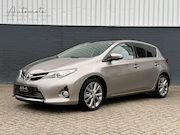 Toyota Auris - 1.8 Hybrid Executive 59.000 km ! / Leder / Panoramadak / 100