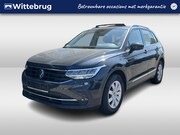 Volkswagen Tiguan - 1.4 TSI eHybrid Life / AUTOMAAT/ 245 PK/ PANO/ TREKHAAK/ PAR