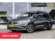 Volkswagen Golf Sportsvan - 1.0 TSI Highline | Trekhaak | Stoelverw. | Carplay
