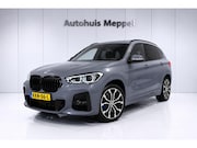 BMW X1 - xDrive25i M-Sport*Trekhaak*Pano*HUD*LED+*DrivingAssistant+*H