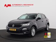 Volkswagen T-Roc - 1.5 TSI Style automaat/ achteruitrijcamera/ zeer mooi!