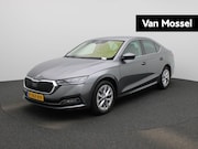 Skoda Octavia - 1.0 e-TSI Business Edition Plus AUTOMAAT | CAMERA | STOELVER