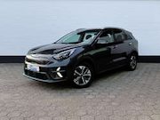 Kia e-Niro - DynamicPlusLine 64kWh ACC l WARMTEPOMP l SOH 99%!