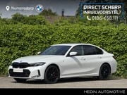 BMW 3-serie - 330e | M Pro | Rode Remmen | Camera | Trekhaak