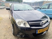 Opel Tigra - TwinTop 1.4-16V Linea Rosso