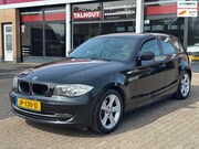 BMW 1-serie - 116i High Executive | AIRCO, STOELVERWARMING, CRUISE CONTROL