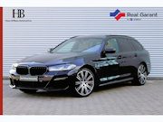 BMW 5-serie - Touring 530e xDrive M-Sport/Pano/Trekhaak/Massage