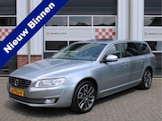 Volvo V70 - 2.0 T4 190pk Polar+ Standkachel/Dakraam/Leder/Voorruitverw./