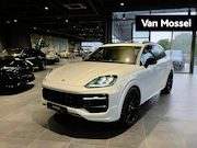 Porsche Cayenne - 3.0 E-Hybrid Black Edition | SPORTDESIGN | SPORTEINDPIJPEN |