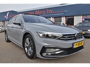 Volkswagen Passat - Variant 1.5 TSI R-Line Business + , VIRTUAL COCKPIT , A UITR