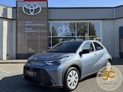 Toyota Aygo X - HYBRID 115 PLAY NIEUW DIRECT LEVERBAAR! CLIMA AD-CRUISE CAME