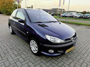 Peugeot 206 - 1.4 Air-Line