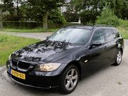 BMW 3-serie - Touring 325i High executive