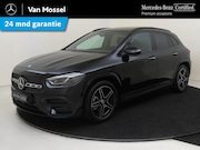 Mercedes-Benz GLA-Klasse - 180 AMG Line Premium Plus /Panoramadak /Memory /HUD /360 Cam