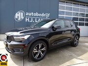 Volvo XC40 - 2.0 T4 R-Design
