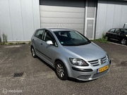 Volkswagen Golf - 1.6 FSI Comfortline Cruise / Airco / Trekhaa