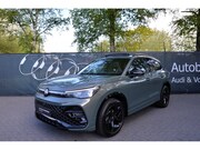 Volkswagen Tiguan - 1.5 eTSI |R-Line|Black Style|Panoramadak|Massage|Ambiance li