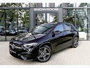 Mercedes-Benz GLA-Klasse - GLA 180 AMG PANO KEYLESS HUD SFEER
