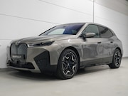 BMW iX - xDrive40 Skylounge | CoPilot | Elektr. Trekhaak | Harman Kar