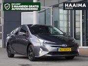 Toyota Prius - 1.8 First Edition | Automaat| Head up display | Stoelverwarm