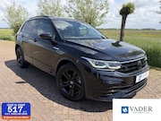Volkswagen Tiguan - 1.5 TSI R-Line Black Style Pano Matrix ACC