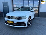 Volkswagen Tiguan - 1.5 TSI ACT Highline Business R line R-LINE 1 ste eigenaar