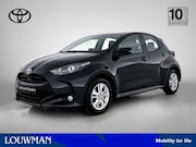 Toyota Yaris - 1.5 Hybrid Active + Winter Pack | BTW Voertuig | Parkeersens