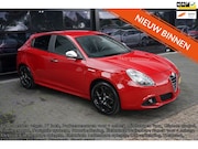 Alfa Romeo Giulietta - 1.4 Turbo MultiAir, Clima, Navi, CC, Led, Trekhaak,