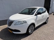 Lancia Ypsilon - 0.9 TwinAir Silver