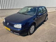 Volkswagen Golf - 1.6-16V