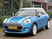 MINI Mini - 5-Deurs 1.5 Cooper Chili Serious Camera Head Up Automaat Zee