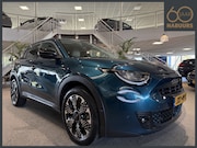 Fiat 600 - 1.2 Hybrid La Prima, Leder, Keyless, Camera, Massage, Adapti