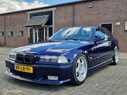 BMW 3-serie - M-Sport 17inch Alcantara Contour Airco E36 140PK 318iS