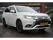 Mitsubishi Outlander - 2.0 PHEV Premium Leer camera stoelverwarming